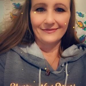 Meet your Posher, Becky